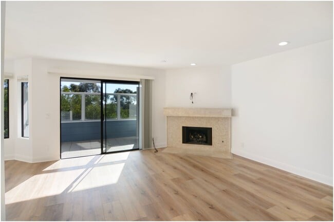 Photo - San Clemente 2 Bedroom Condo!