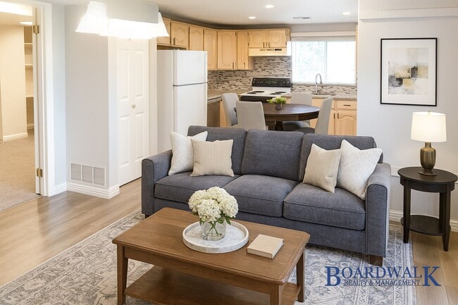 Photo - 11644 Brisbane Dr Unit 11644 Brisbane Dr (Downstairs)