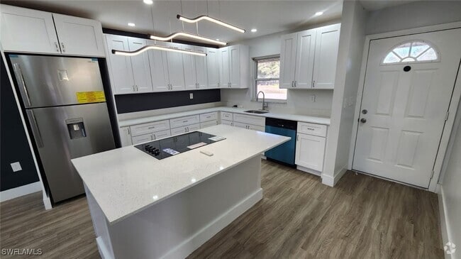 Building Photo - 173 Golfpoint Dr Rental