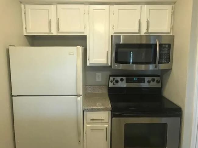 Photo - 9520 Royal Ln Unit 301A