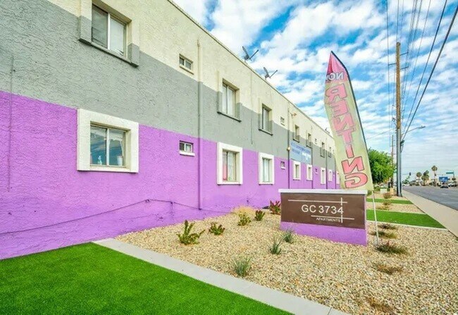 Camelback Palms