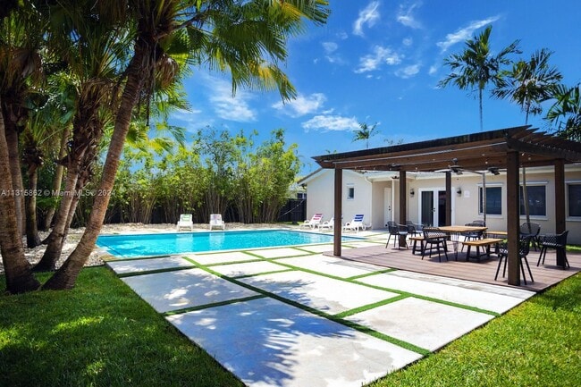 Photo - 1307 Rodman St