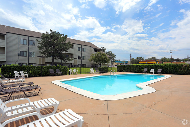 Piscina - Cimarron Apartments