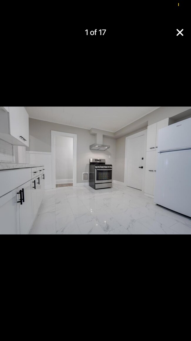 14 Kenyon Ct Apartments Unit College or traveling Utica, NY