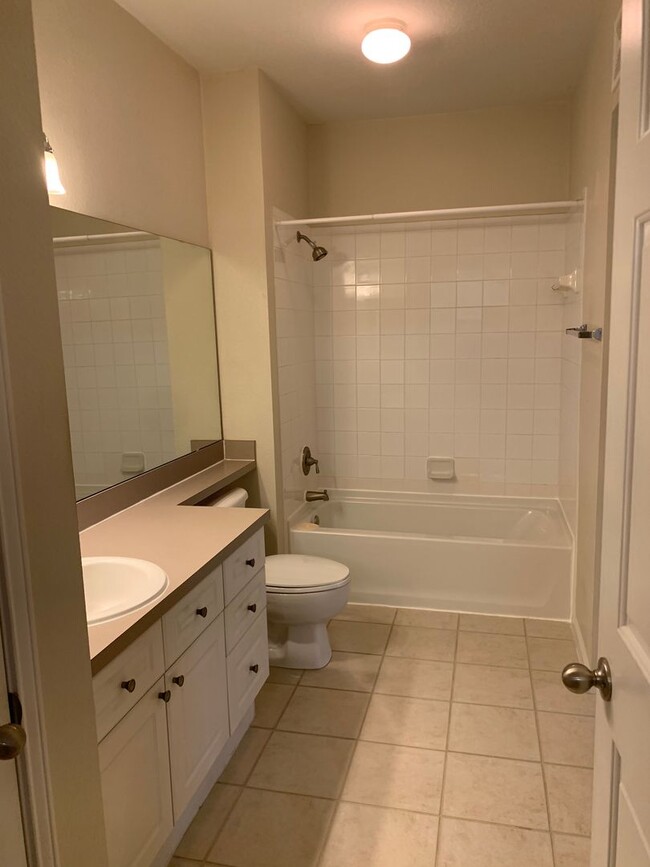 Photo - 280 Celebration Blvd