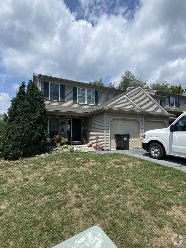 Crosswinds Townhomes for Rent Lititz PA 1 Townhouses