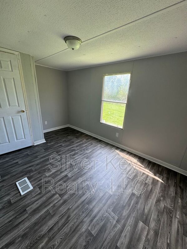 Photo - 270 Co Rd 213