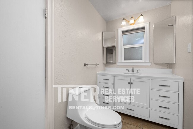 Photo - 603 Mormon St