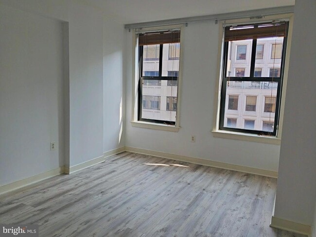 Photo - 631 D St NW Unit 527