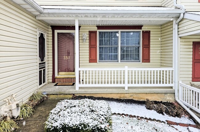 Photo - 357 Acorn Cir