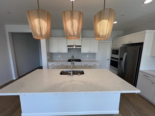 Photo - 1229 Traverse Dr S