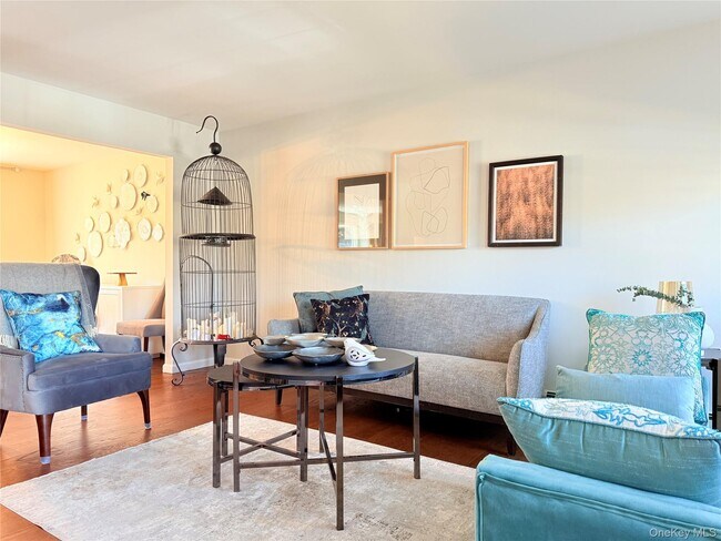 Photo - 49 Spencer Dr