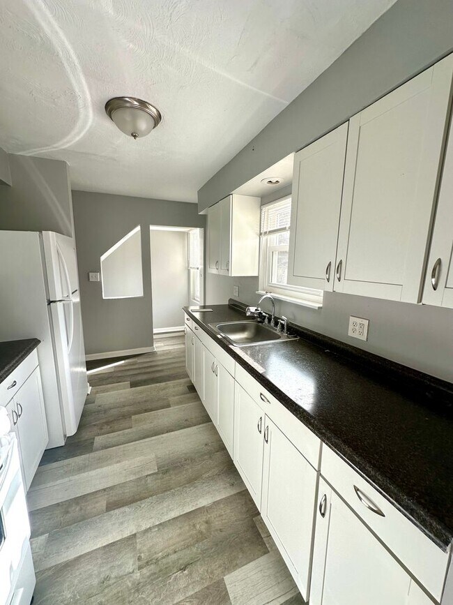 Photo - 1615 Lynn Ave Unidad 2