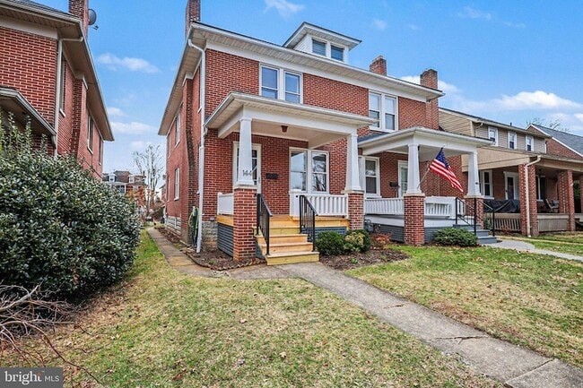 Photo - 144 Seminary Ave