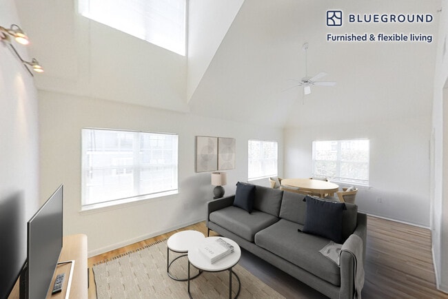 Photo - 152 Shipyard Dr Unit SI FL3-ID5659A