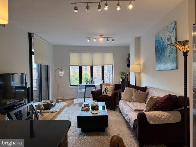 Photo - 1010 Massachusetts Ave NW Unit 503