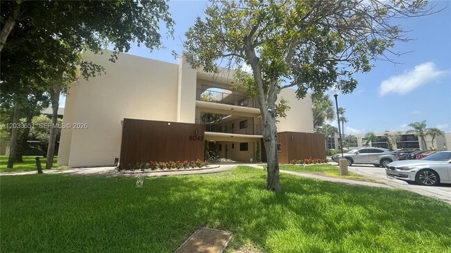 Building Photo - 8045 SW 107th Ave Unit 217