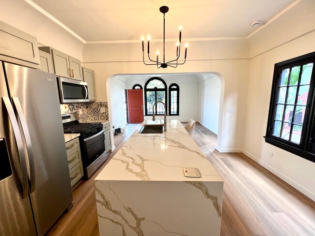 Photo - 1431 Maltman Ave Unit SILVERLAKE BEAUTY