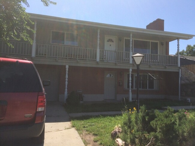 Building Photo - 1943 S Davis Blvd