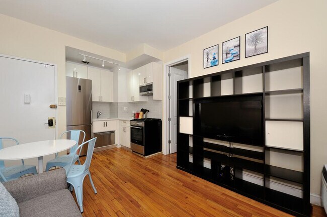 Photo - 70 W 3rd St Unit ID1323984P