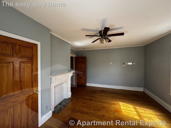 Photo - 30 Hume Ave Unit #2