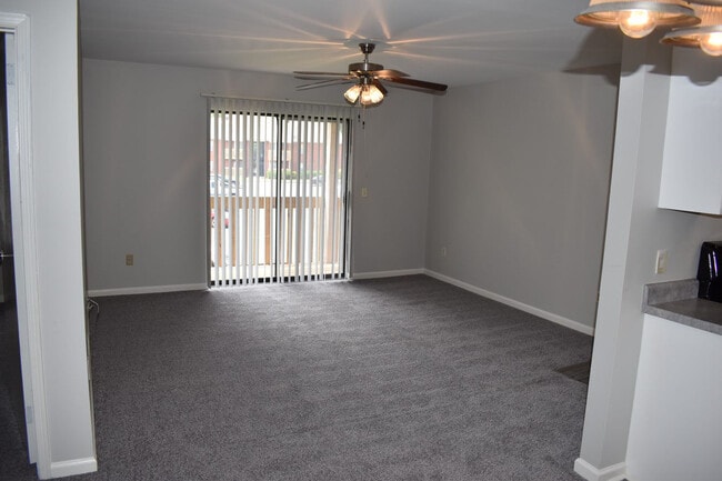 Photo - 2800 McFarland