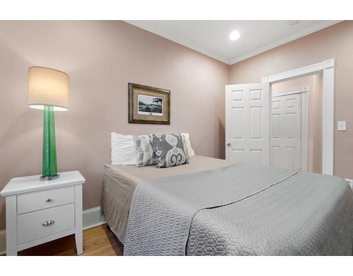 Photo - 129 Chiswick Rd Unidad 6