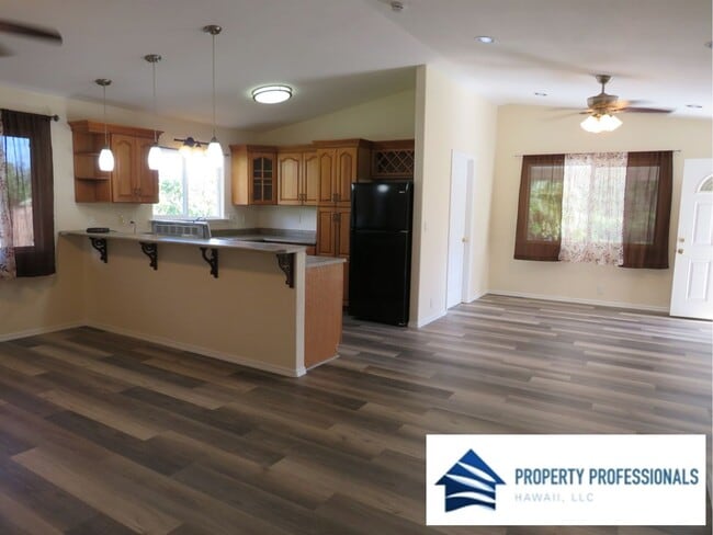 Photo - 38th in Orchidland