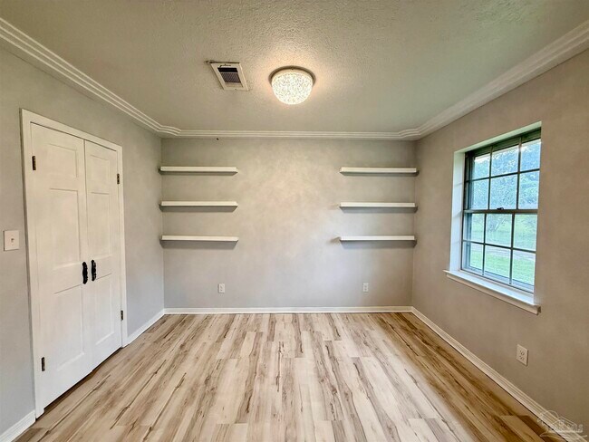 Photo - 9681 Pine Cone Dr