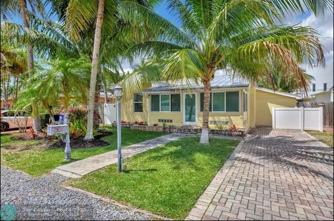 Photo - 1223 NE 16th Ave Casa