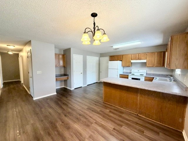 Photo - 1233 N Boxley Ave Unit 1233