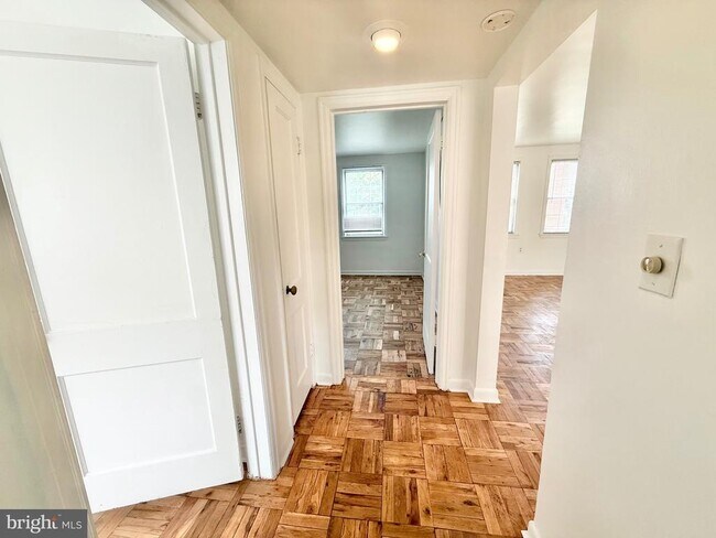 Photo - 1413 Belle View Blvd Unit B2