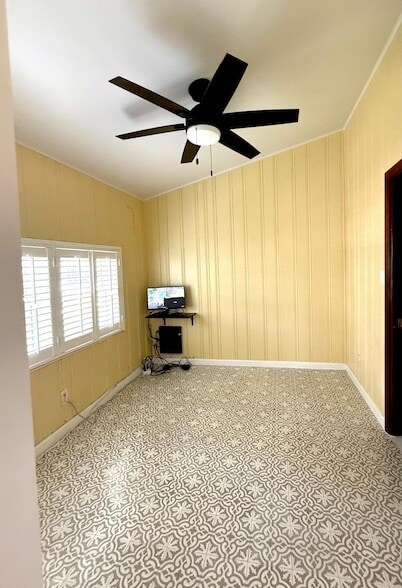 Photo - 1527 Mayo St