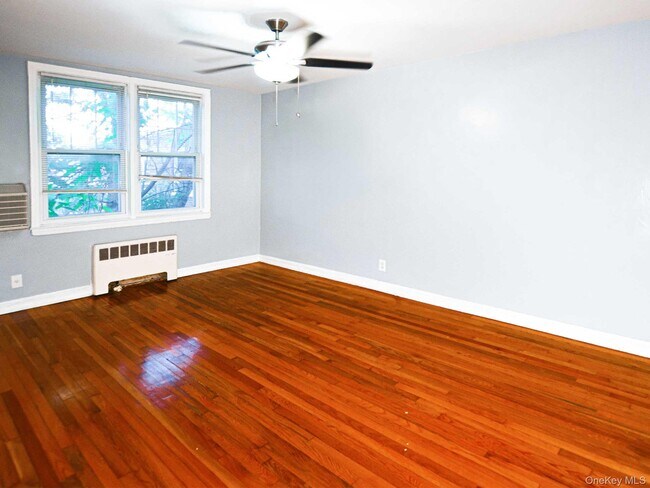 Photo - 253-37-253-85 85th Rd Unit 2
