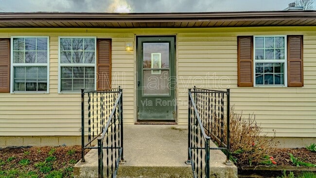 Photo - 2454 Poplar Ln