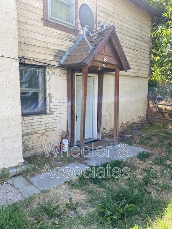 Photo - 493 N Harrisville Rd