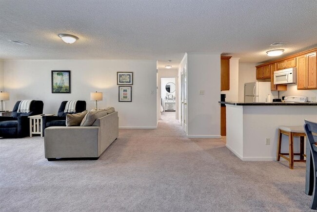 Photo - 109 Stratford Dr Unit K