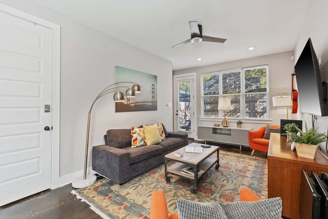 Photo - 912 New York St Unit SI ID1608502P