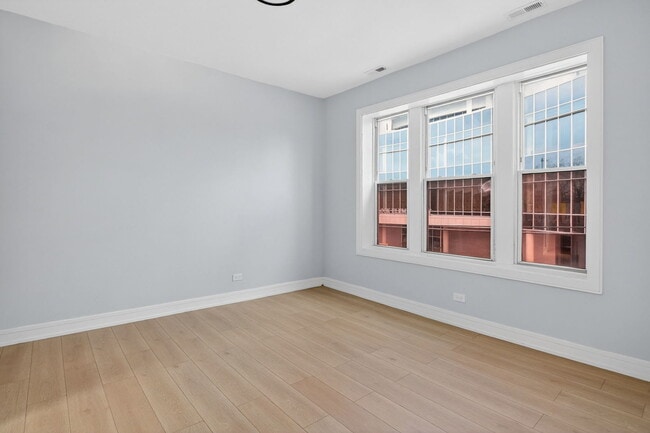 Photo - 5400 W 23rd St