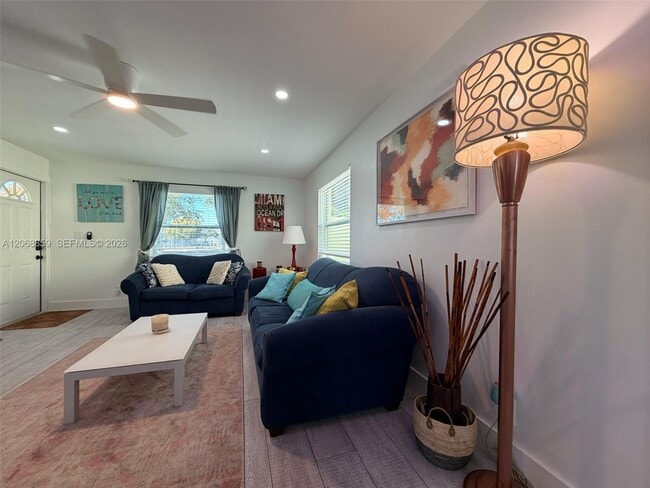 Photo - 705 W Mango St Unit C