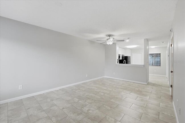 Photo - 307 Sandlewood Trail