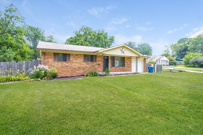 Photo - 501 N Devon Ave