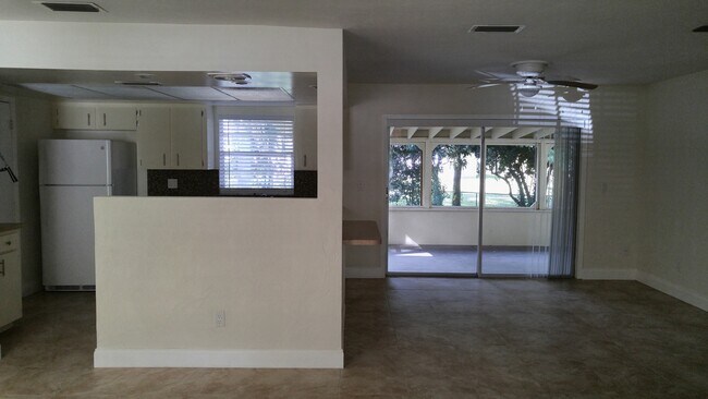 Photo - 3 Bedroom, 2 Bath in Idylwild area