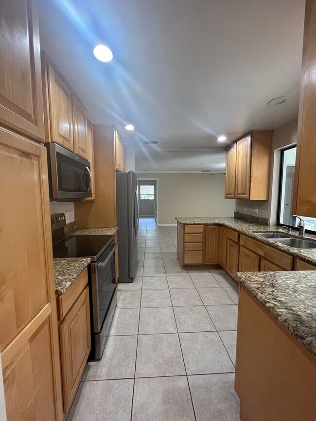 Photo - SALT WATER CANAL WITH POOL!!
