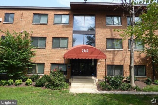 Building Photo - 3342 S 28th St Unit 301 Rental