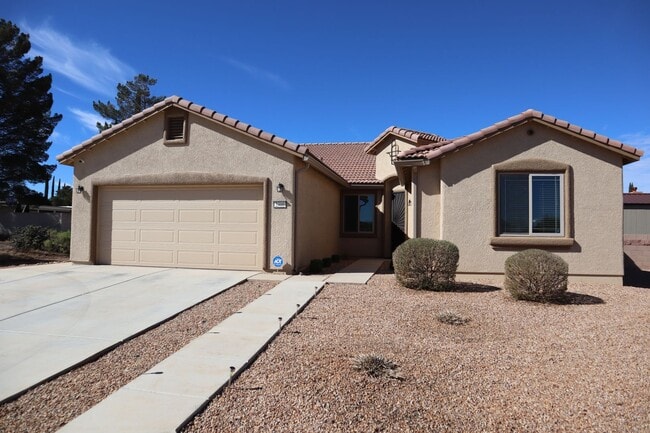 Building Photo - A Home You Have To See To Believe!!!