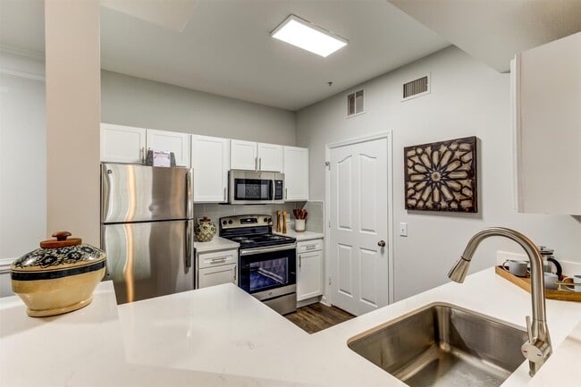 Photo - 15270 Voss Rd