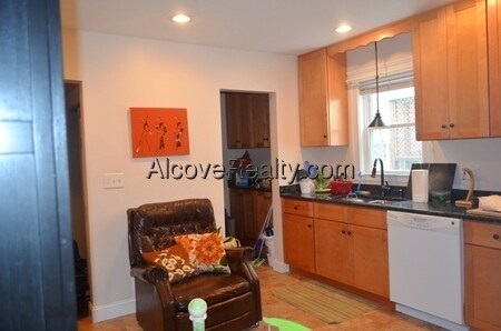 Photo - 24-26 Burnham St Unidad 1