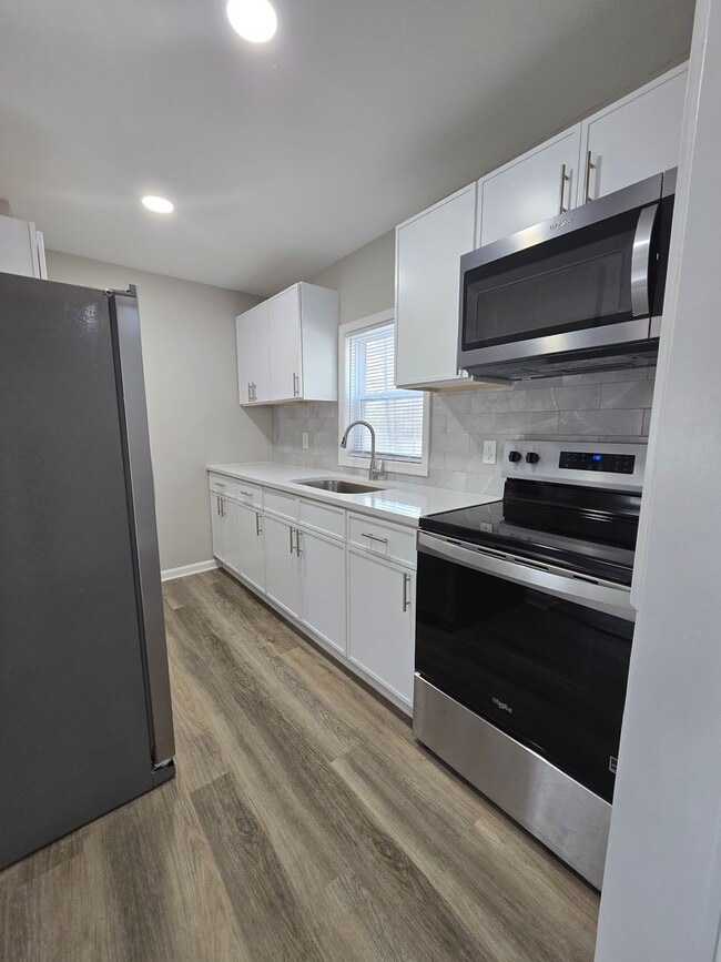 Photo - NEW LISTING!!!!!