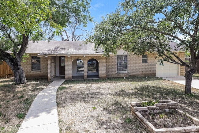 Building Photo - 4301 Shiloh Dr Rental